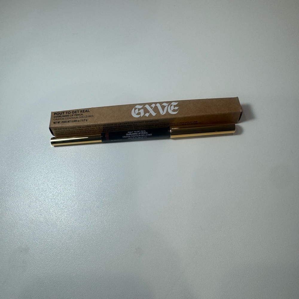 GXVE Pout to Get Real Lip Liner SAY WHATEVER Gwen Stefani New